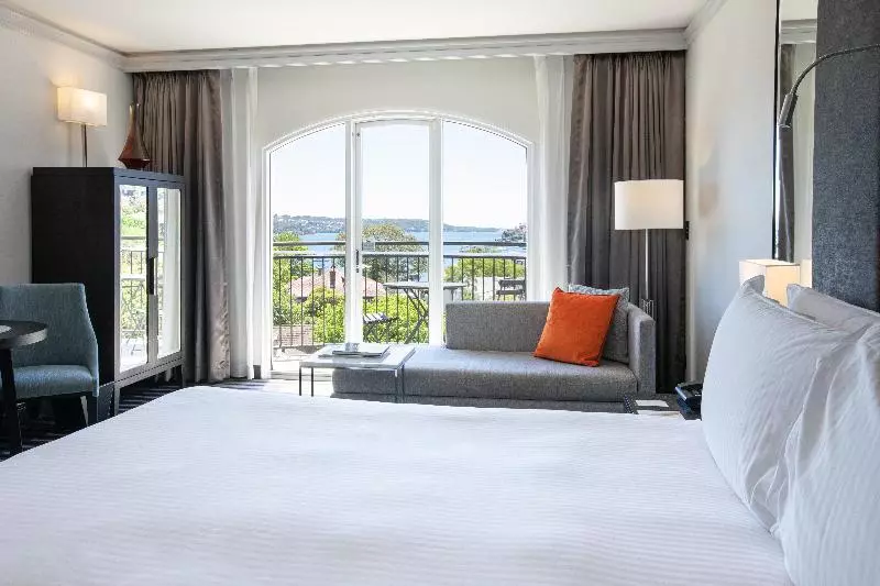 キングサイズベッドのスタンダードルーム, Intercontinental Sydney Double Bay, An Ihg