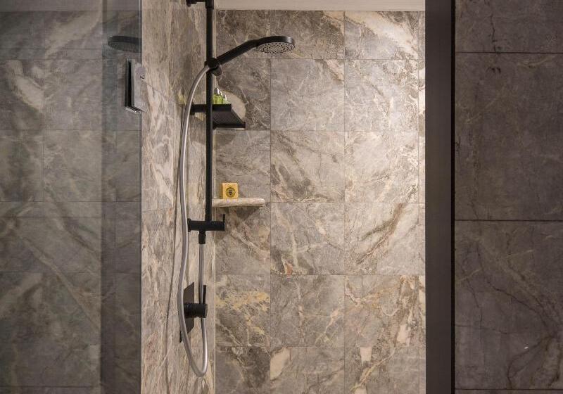 اتاق کلاسیک, Intercontinental Sydney Double Bay, An Ihg