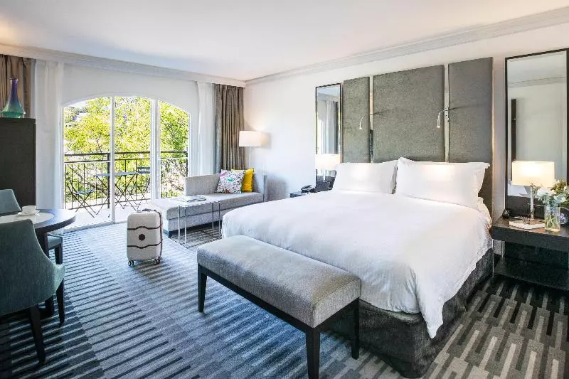 キングサイズベッドのクラシックルーム, Intercontinental Sydney Double Bay, An Ihg