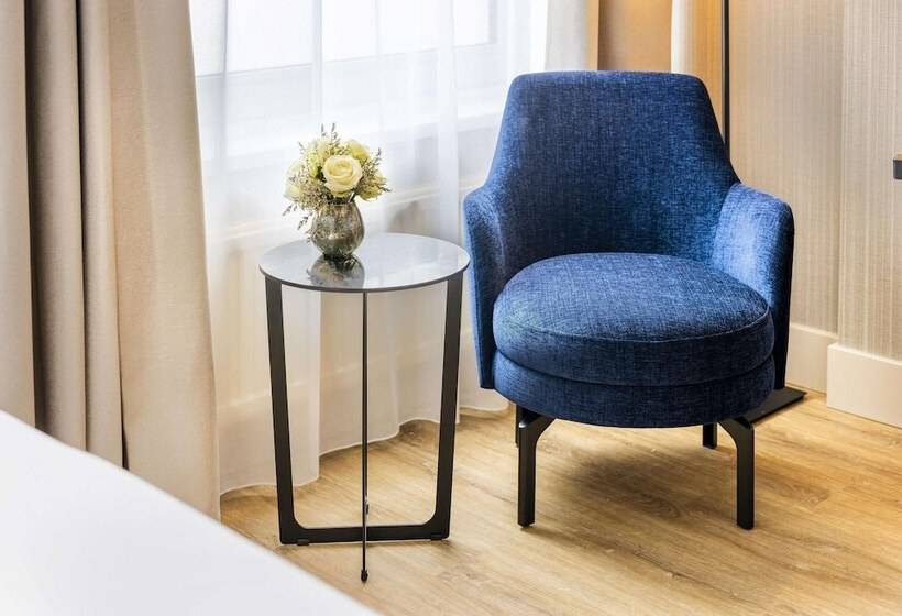 اتاق استاندارد با چشمانداز, NH Amsterdam Leidseplein