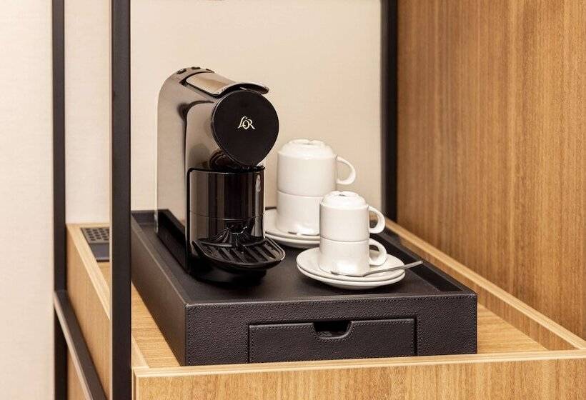 اتاق سوپریور, NH Amsterdam Leidseplein