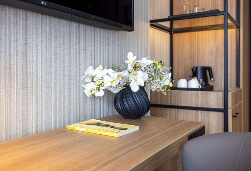 اتاق استاندارد یک نفره, NH Amsterdam Leidseplein