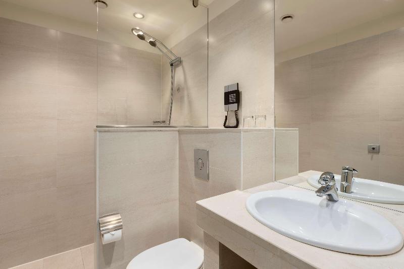 اتاق استاندارد یک نفره, NH Amsterdam Leidseplein