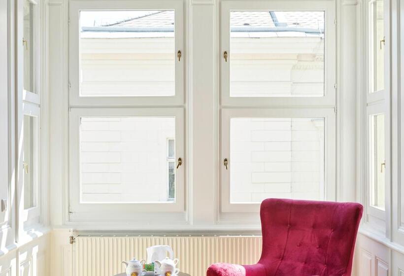 Suite, Rathauspark Wien, A Member Of Radisson Individuals