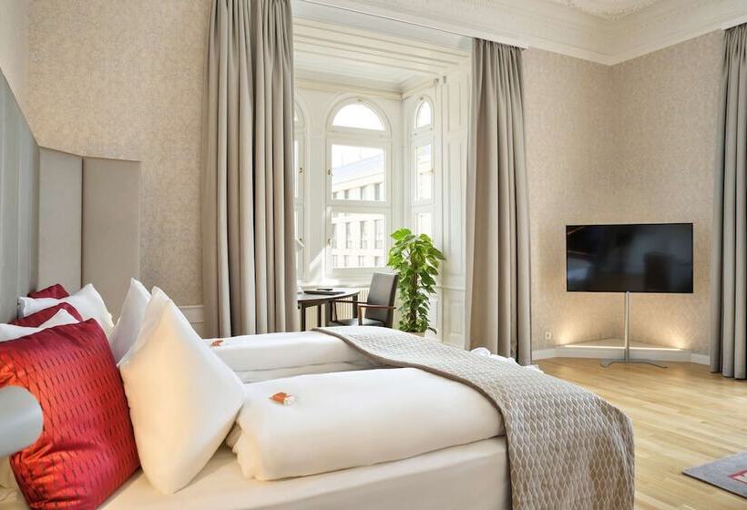 Suite, Rathauspark Wien, A Member Of Radisson Individuals