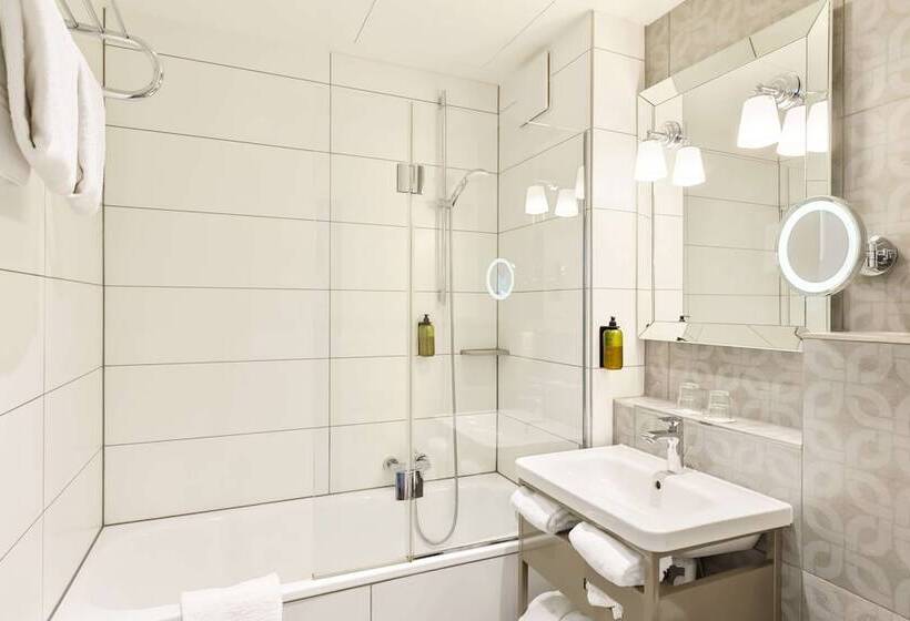 Superior-Zimmer, Rathauspark Wien, A Member Of Radisson Individuals