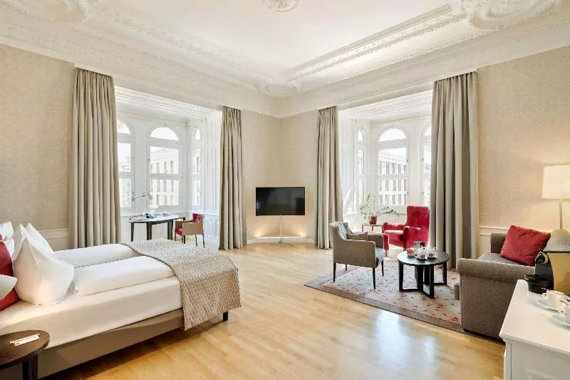 スイート, Rathauspark Wien, A Member Of Radisson Individuals