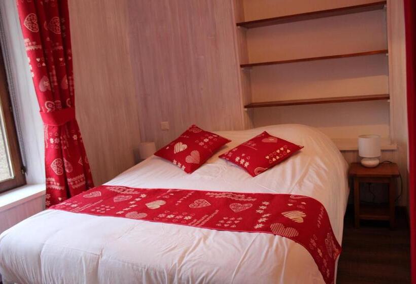 דירת שני חדרים, Restaurant Du Haut Du Roc