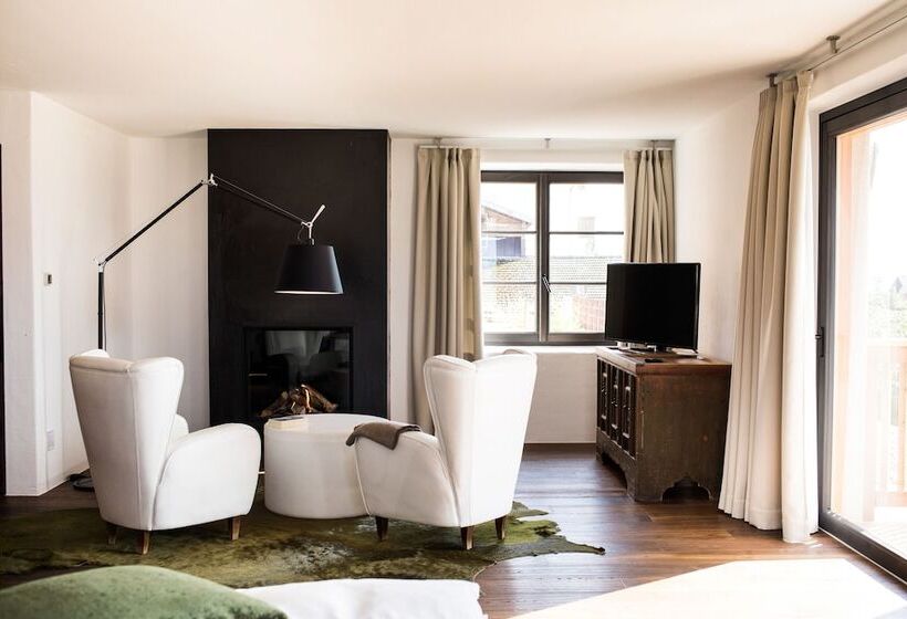 스위트, Romantik Hotel Turm