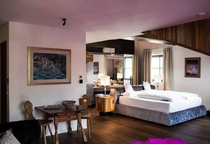 Sviitti, Romantik Hotel Turm