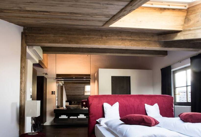 סוויטת קומפורט, Romantik Hotel Turm