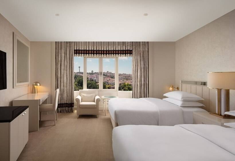Quarto clássico, Sheraton Ankara Hotel & Convention Center