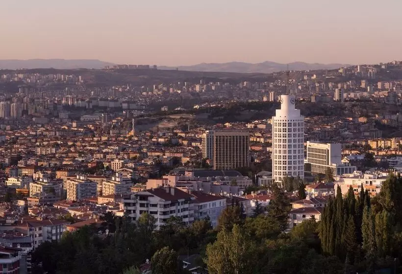 سوییت اجرایی, Sheraton Ankara Hotel & Convention Center