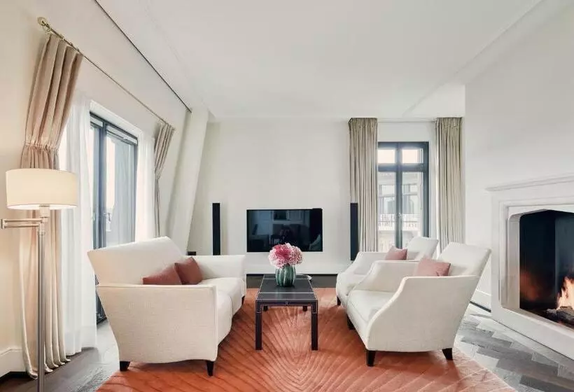 سوییت با چشم‌انداز پانوراما, The Dolder Grand   City And Spa Resort Zurich