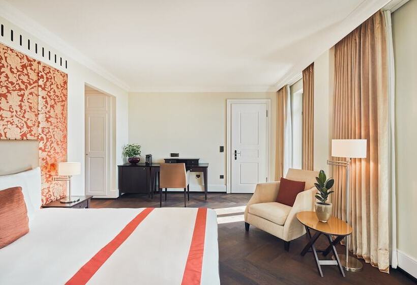 اتاق لوکس با بالکن, The Dolder Grand City And Spa Resort Zurich