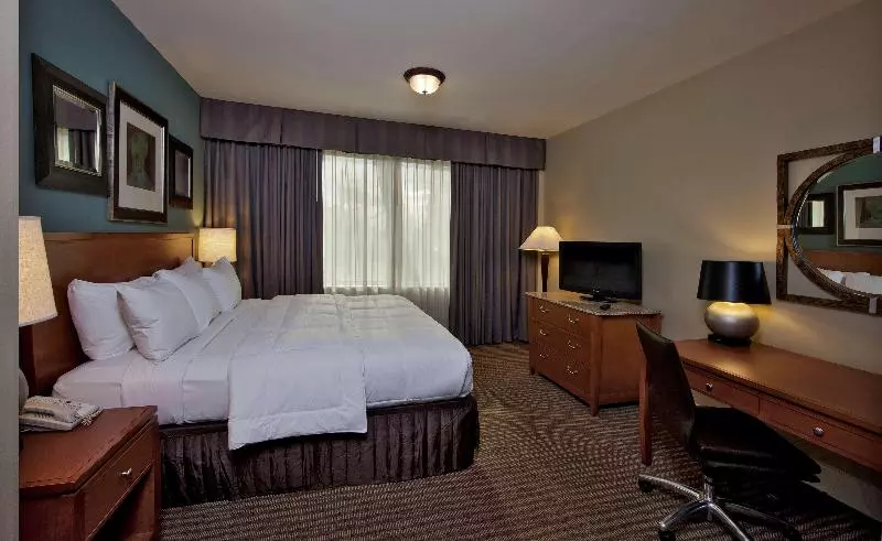 キングサイズベッドのスタンダードルーム, The Rockville Hotel, A Ramada By Wyndham