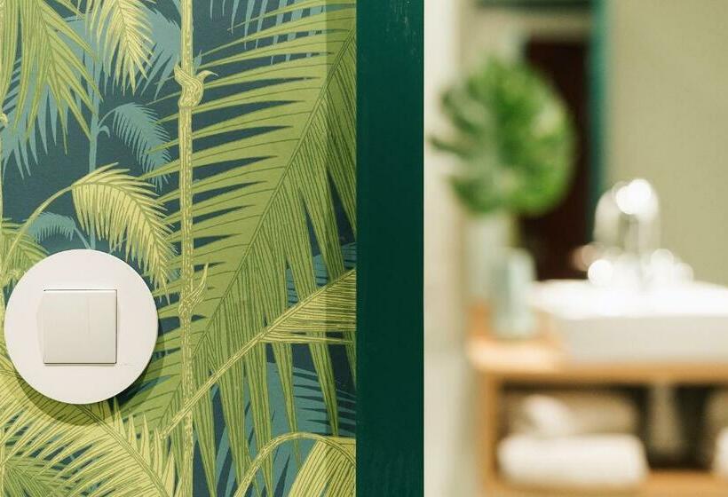 اتاق استاندارد با چشمانداز رودخانه, Holiday Inn Express And Suites Lisbon Principe Real By Ihg