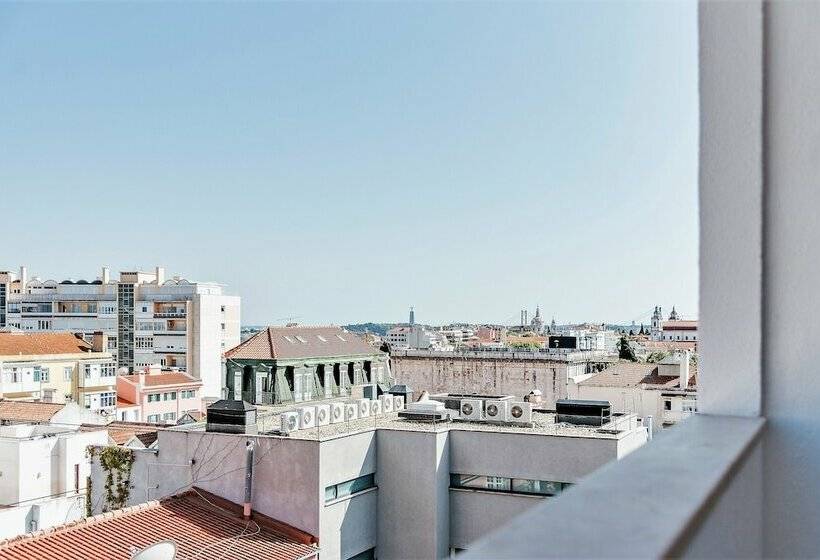 اتاق استاندارد با بالکن, Holiday Inn Express And Suites Lisbon Principe Real By Ihg