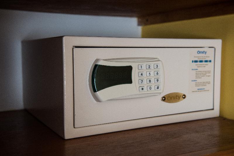 اتاق استاندارد, Holiday Inn Express And Suites Lisbon Principe Real By Ihg