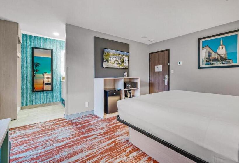 غرفة قياسية سرير كينج, Avania Inn Of Santa Barbara