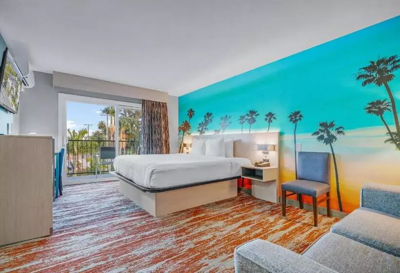 سوئیت با تخت بزرگ, Avania Inn Of Santa Barbara