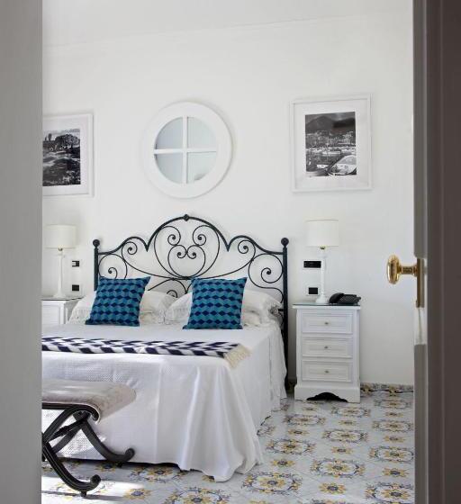 デラックスルーム, Canasta