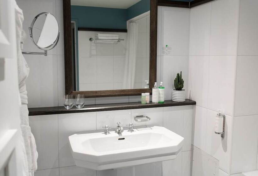 חדר סטנדרט לשלושה, Grand Tonic Hotel & Spa Nuxe