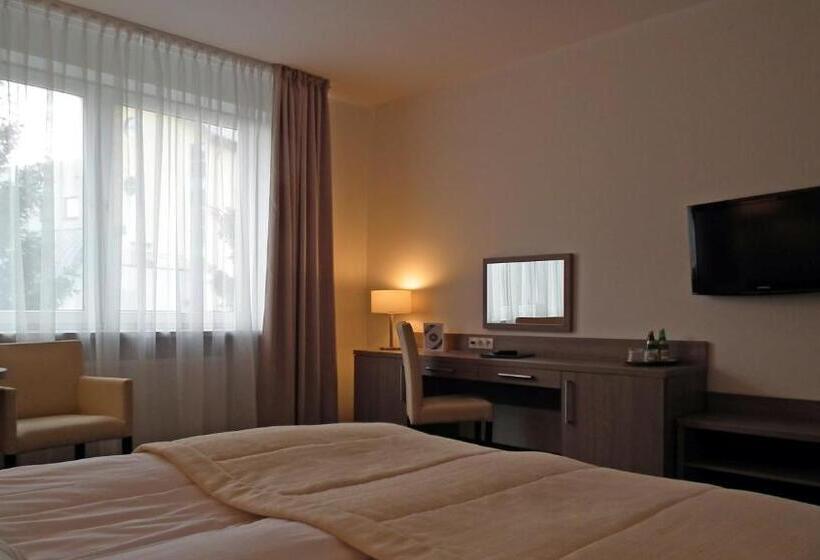 חדר דלוקס יחיד, Gromada Arka Lux