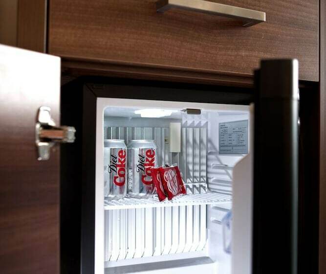 חדר אקזקיוטיב, Leonardo Dublin Christchurch