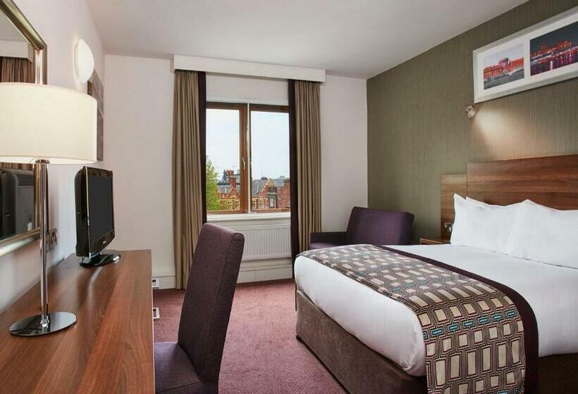 חדר סטנדרט שתי מיטות זוגיות, Leonardo Dublin Christchurch
