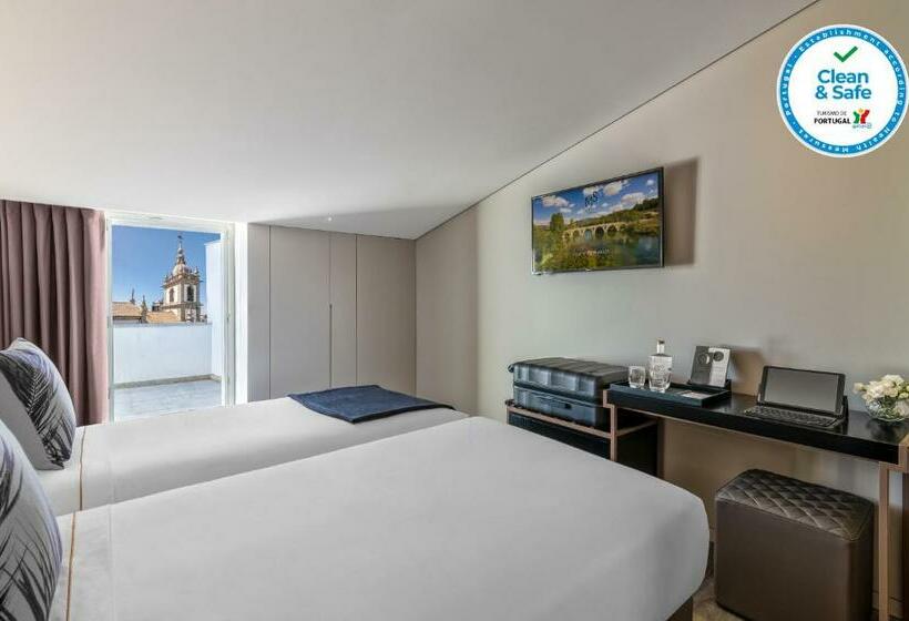 اتاق پرمیوم, Moon & Sun Braga