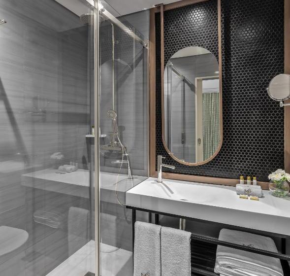 اتاق استاندارد با چشمانداز شهر, Moon & Sun Braga