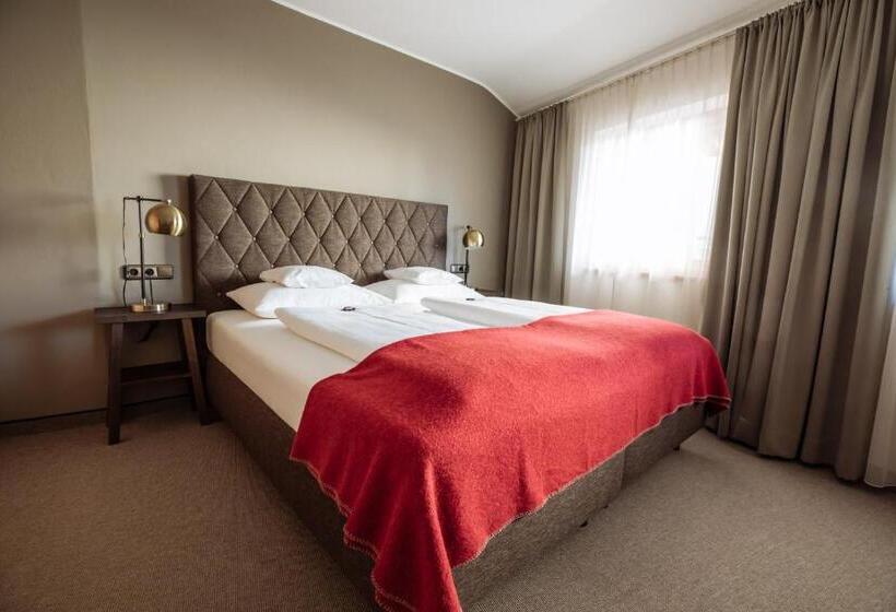 غرفة أساسية, Nationalpark Lodge Grossglockner