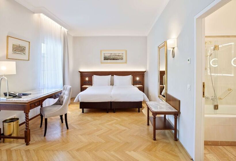 سوییت, Radisson Blu Hotel Altstadt
