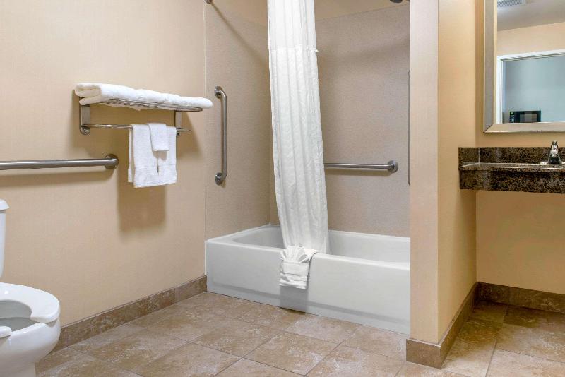 اتاق استاندارد, Radisson Blu Hotel Lisbon