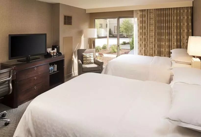 ２ダブルベッドのスタンダードルーム, Sheraton Hartford South