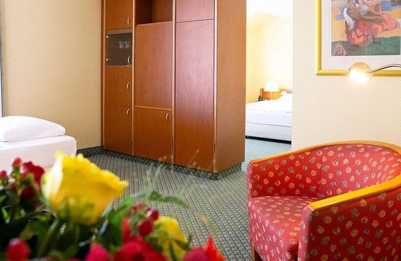 패밀리 룸, Victor S Residenz Hotel Gera