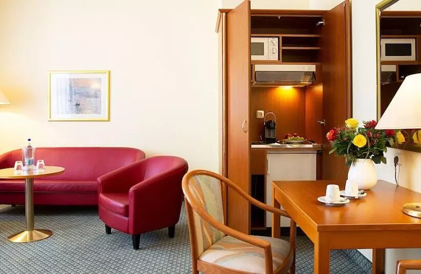 スタンダードスタジオ, Victor S Residenz Hotel Gera