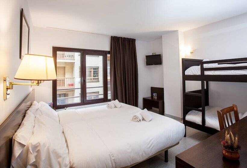 4인용 스탠다드 룸, Insitu Eurotel Andorra