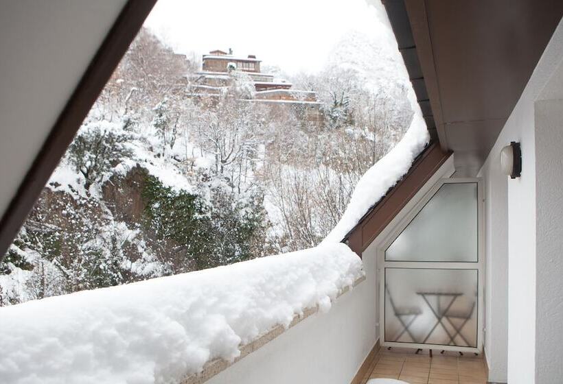 패밀리 룸, Insitu Eurotel Andorra