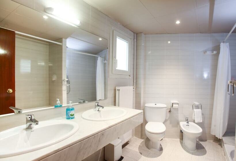 패밀리 룸, Insitu Eurotel Andorra