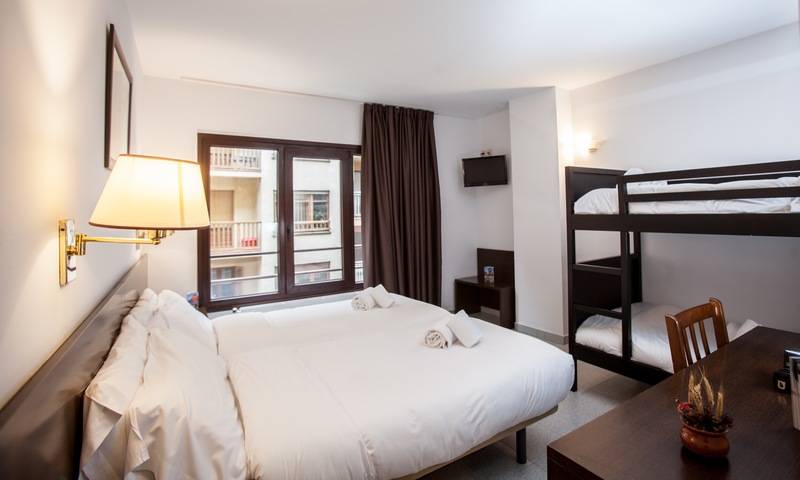 4인용 스탠다드 룸, Insitu Eurotel Andorra