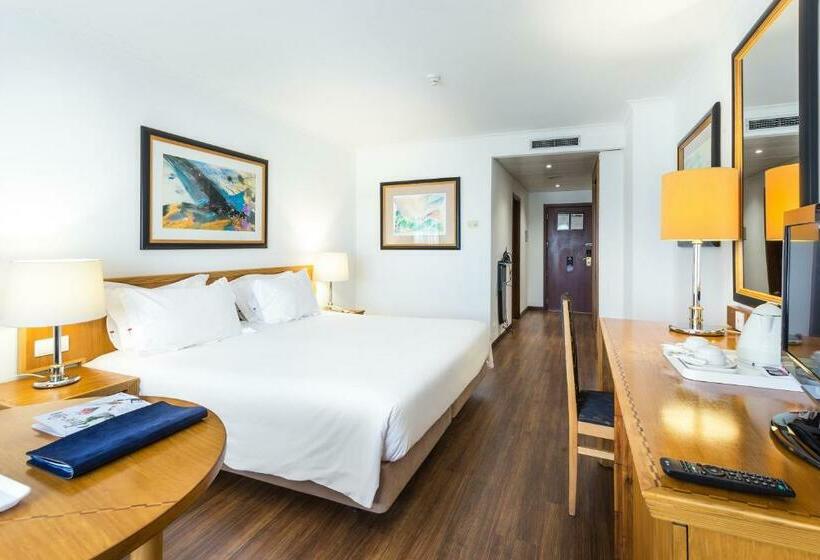 اتاق استاندارد, Radisson Blu Hotel Lisbon