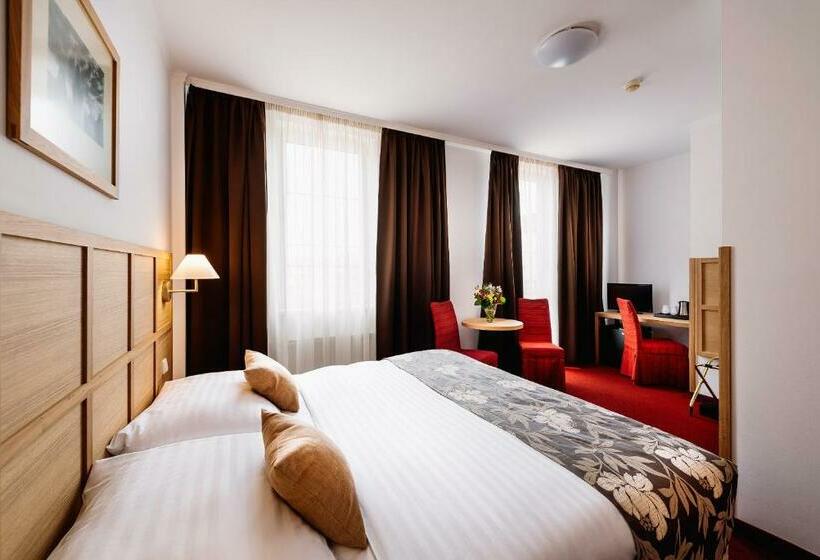 Quarto Superior, Central Hotel Prague