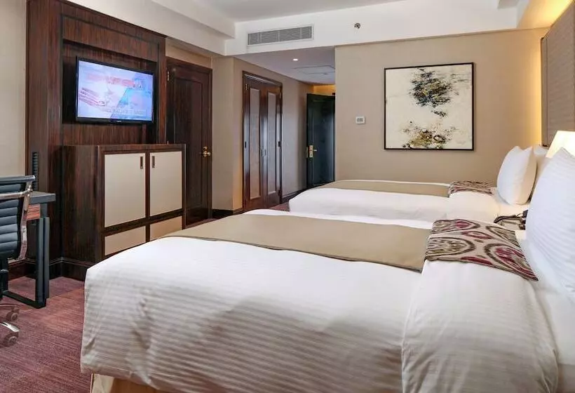 プレミアムルーム, Diamond Hotel Philippines