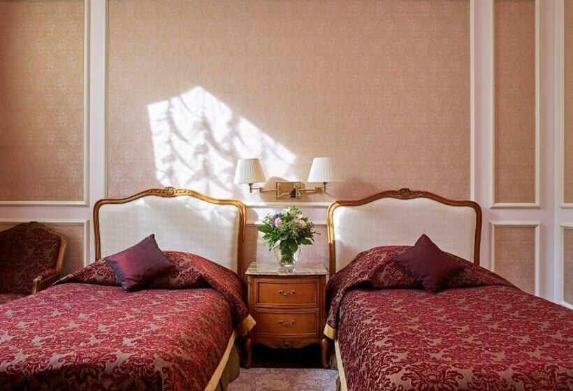 اتاق استاندارد, Grand Hotel Wien