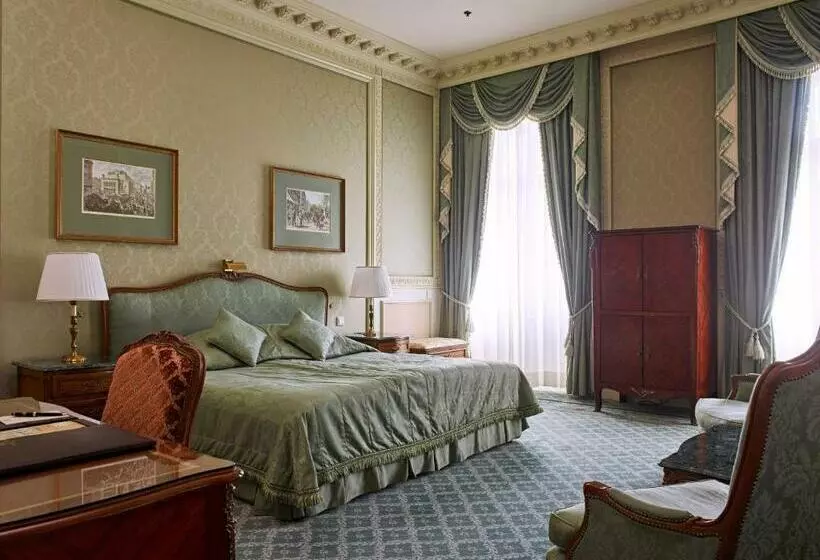 キングサイズベッドのスタンダードルーム, Eurostars Grand Hotel Wien