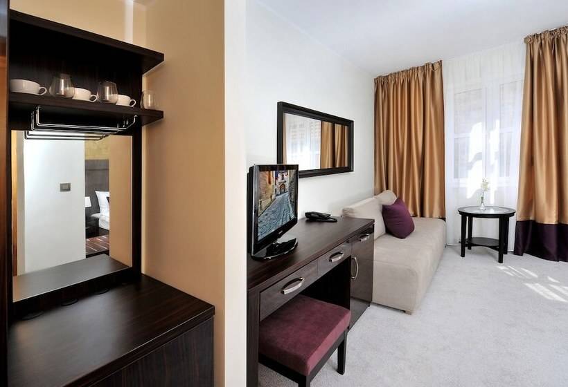 اتاق لوکس, Aplend City Hotel Perugia