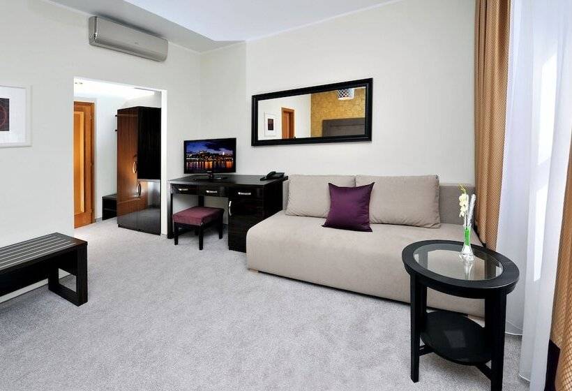 اتاق لوکس, Aplend City Hotel Perugia