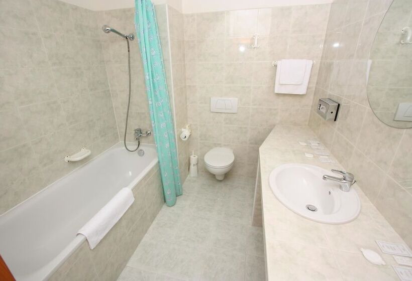 Quarto Superior Individual, Central Hotel Prague